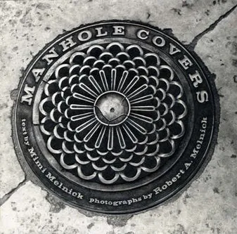 Manhole Covers /anglais