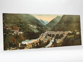 Cauterets (Hautes-Pyrénées) (C.C. 9) [ Vue panoramique géante en couleurs format 56 x 22,5 cm ]