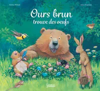 Ours brun trouve des oeufs