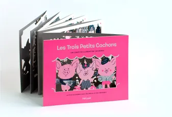 Les Trois Petits Cochons, Un livre accordéon avec des décors et des découpes