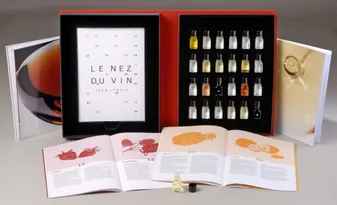 Le Nez du Vin : Le duo 24 arômes (vins blancs & vins rouges) - Version en Russe - Русская версия