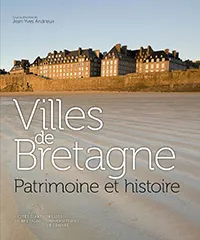 Livres Arts Beaux-Arts Histoire de l'art Villes de Bretagne , Patrimoine et histoire Jean-Yves Andrieux